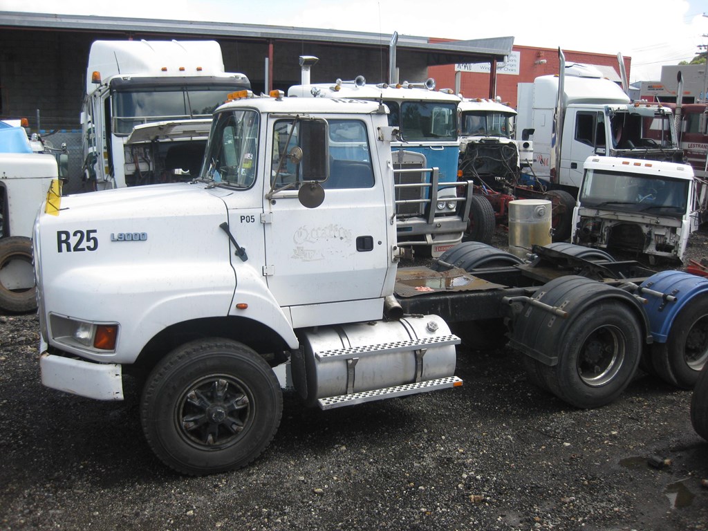 1993 Ford l9000 parts #6